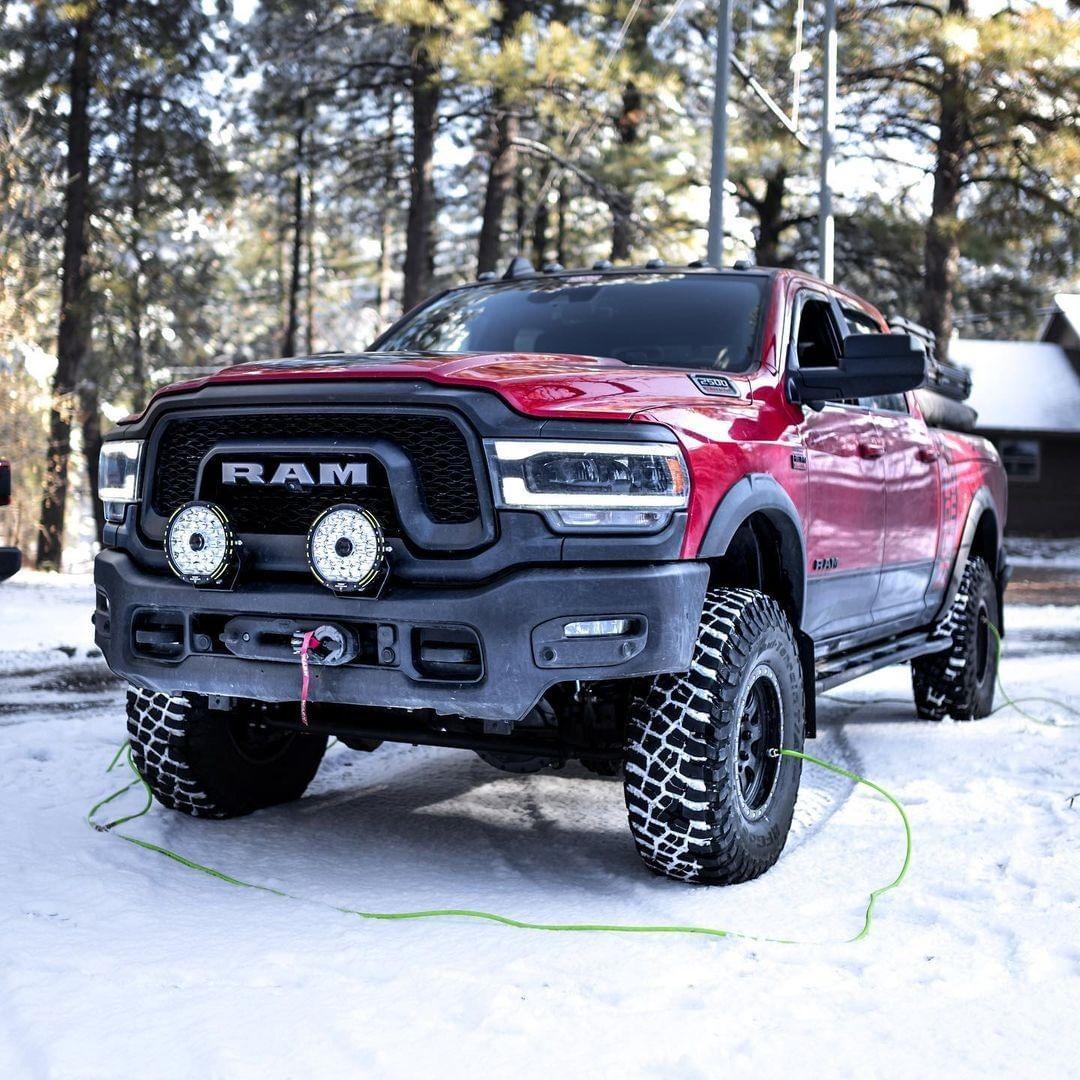 Auxbeam® 9 Inch Round OffRoad Light, spot lights 4x4, 4wd spotlights