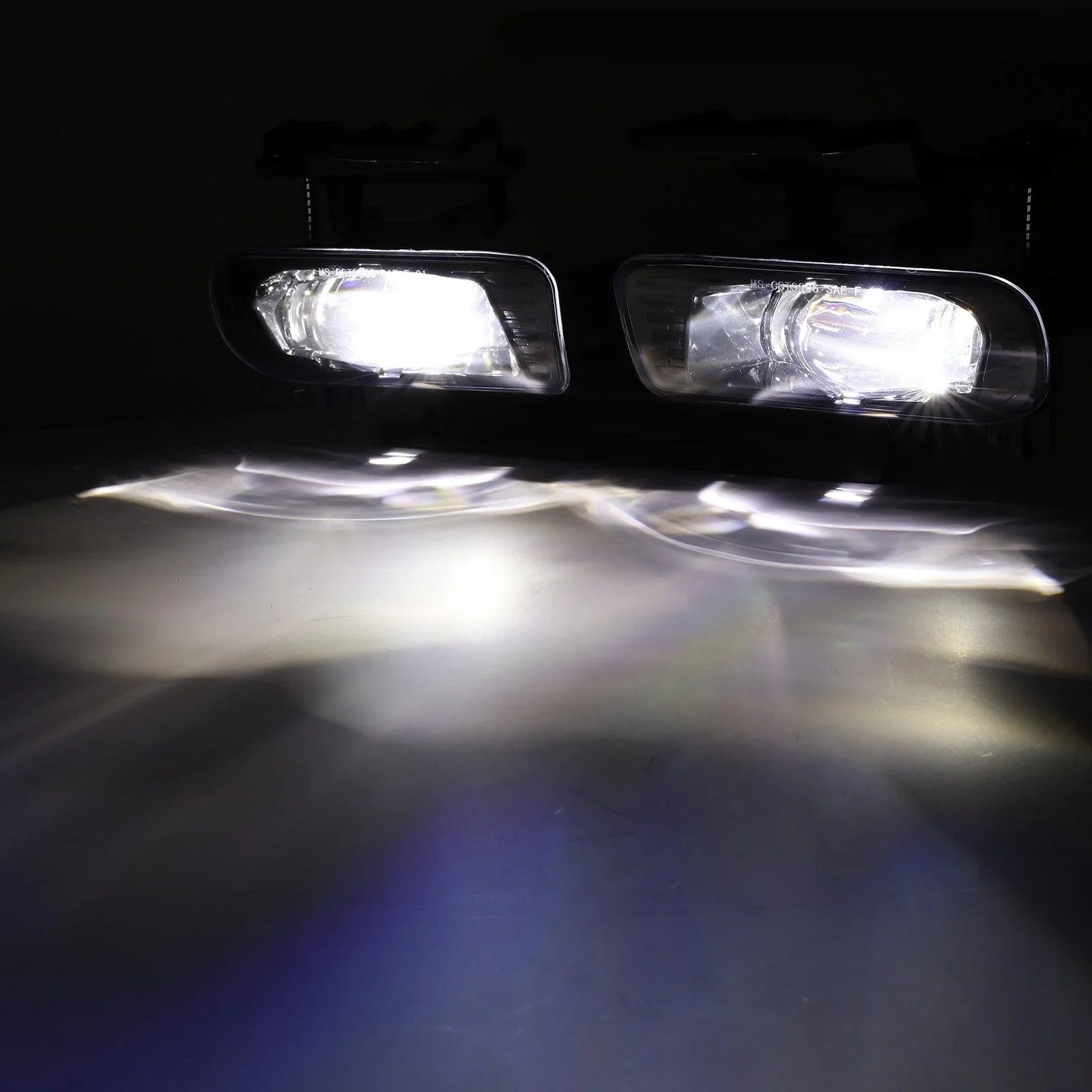 AUXBEAM White LED Fog Lights For Chevy Silverado 1500 2500 3500 HD (2003-2006) – 6000K, 2-Pack